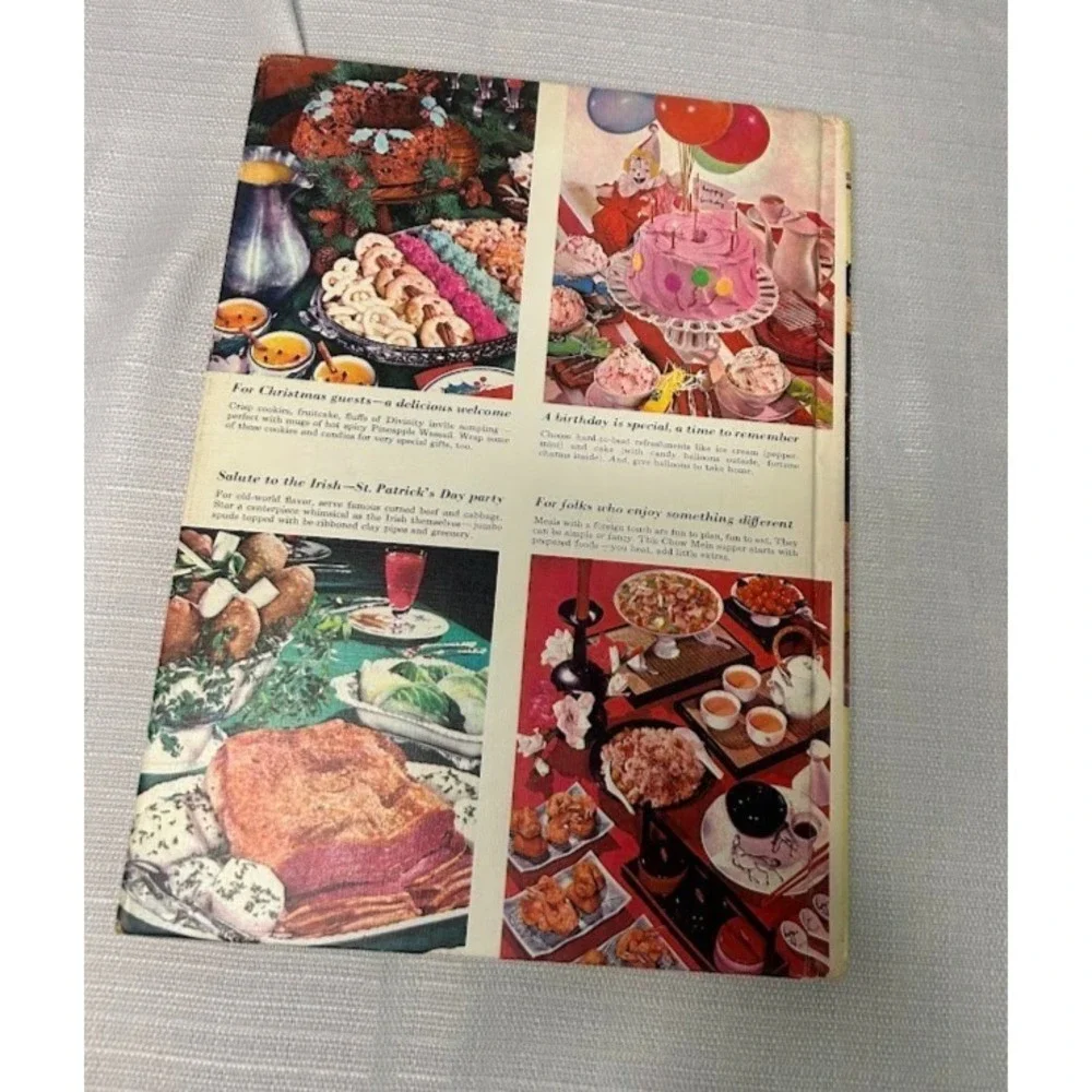 Better Homes Gardens Holiday Cook Book‎ 1970 Special Occasions Vintage Meredith